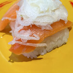 スシロー - オニオンサーモン