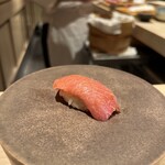 鮨白 - 宮城県の天然本マグロの中トロ