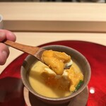 鮨白 - いくらとウニを乗せたのれそれの茶碗蒸し