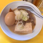 まこちゃん - 「もつ煮込み 全部入り」(680円)