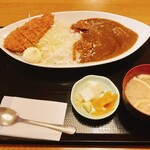 庄や - カツカレー900円