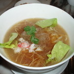 全聚徳 - ランチのフカヒレつゆそば