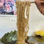 らー麺　Do・Ni・Bo - ビロビロ太麺をリフトUP⤴️
