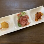 トラットリアベアーレ - 前菜3種です。（2024年3月）