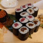 鮨ト酒 遠囲屋 - 干ぴょう巻き、鉄火巻き、溢れウニイクラ