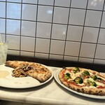 800° Degrees Neapolitan Pizzeria - 