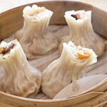 Kung Tak Lam Shanghai Vegetarian Cuisine - 蒸もち米焼売のアップ。