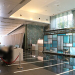 Kung Tak Lam Shanghai Vegetarian Cuisine - 北京道1号ビルのエレベーターホール