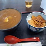 Naebo Doori Shiawase Shokudou - ミニカレーそばとミニ豚丼。400円と400円。