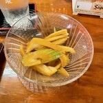 亀松 - セロリのたまり漬け