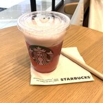 STARBUCKS COFFEE - ピンクフルーツチアアップ、ハチミツ添え