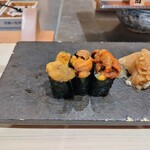銀座のみこ寿司 - うに3種
