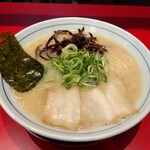 本場博多ラーメン せまかっちゃん - 本場博多ラーメン 650円(税込)(2024年3月16日撮影)