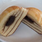 山田屋まんじゅう - 断面