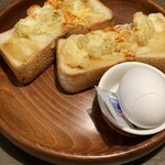 びっくりドンキー - ポテサラトースト　490円