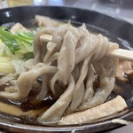 いずみ食堂 - 超極太の田舎蕎麦
