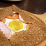 ハース - ガレット　コンプレット　オニオンのシードルコンフィ