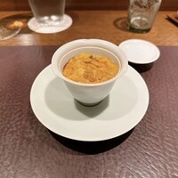 アカ - 前菜のイカ墨パエリア＆天草産赤うに