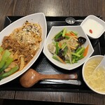 餃子酒場 - 刀削麺セット　all ¥960