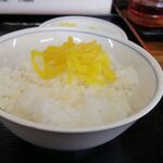 手打中華 英 - ごはんにオン①