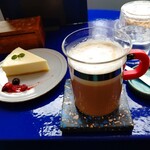 12 COFFEE - チーズケーキ&カフェラテ