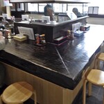 うえんで - カウンター席