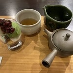 sarondhujapommaeda - ほうじ茶とミニ抹茶パフェのセット