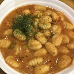 南伊食堂 ブッチリア - 【'24.3】トマトソースとモッツァレラチーズのニョッキ　700えん