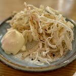 大衆酒場 イロドリ - さきいかの七味焼き