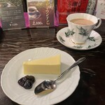 茜屋珈琲店 - 