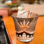 ひと椿 - ひと椿（芋） ロック