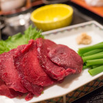 ひと椿 - 馬刺し