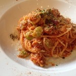 ラ バルカ - 2014/1/26　ソラマメとトマトソースのサルシッチャ。。。