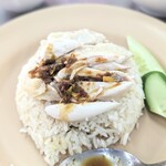 Raan Kaithong Pratunam - 