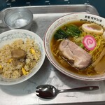 醤油屋本店 - 