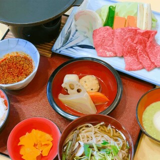 どのお食事とも合う地酒「関山」。ソフトドリンクやデザートも◎