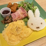 Miffy cafe tokyo - 