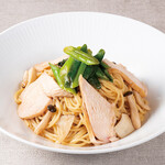 Cheese Egg Garden - 国産スモークチキンと九条葱・きのこのバターしょうゆ