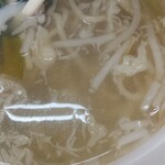 武蔵屋食堂 - スープの感じ