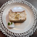 ガーデンクロスカフェ - 料理写真:桃とアールグレイのチーズ テリーヌ　　600円