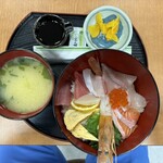 若松食堂 - ⭐︎24年3月15日特上海鮮丼(税込¥1,000.-)