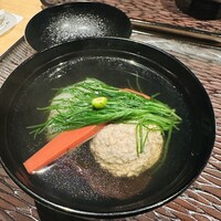 五本木 響 - 