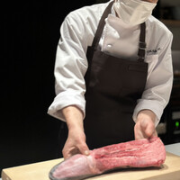 肉割烹 岡田前 - 