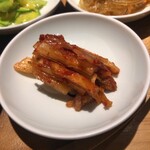 参鶏湯 人ル - キムチ