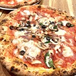 ラ ピッツァ ナポレターナ レガロ - 