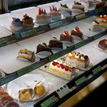 リリハ洋菓子店 - 美味しいスイーツがいっぱい