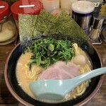 横浜家系ラーメン 中野家 - ラーメン＋ほうれん草('24/03/17)