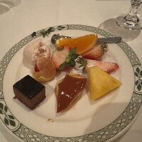 ロウリーズ・ザ・プライムリブ 恵比寿ガーデンプレイス店 - 