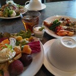 MORETHAN TAPAS LOUNGE - 