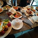 MORETHAN TAPAS LOUNGE - 